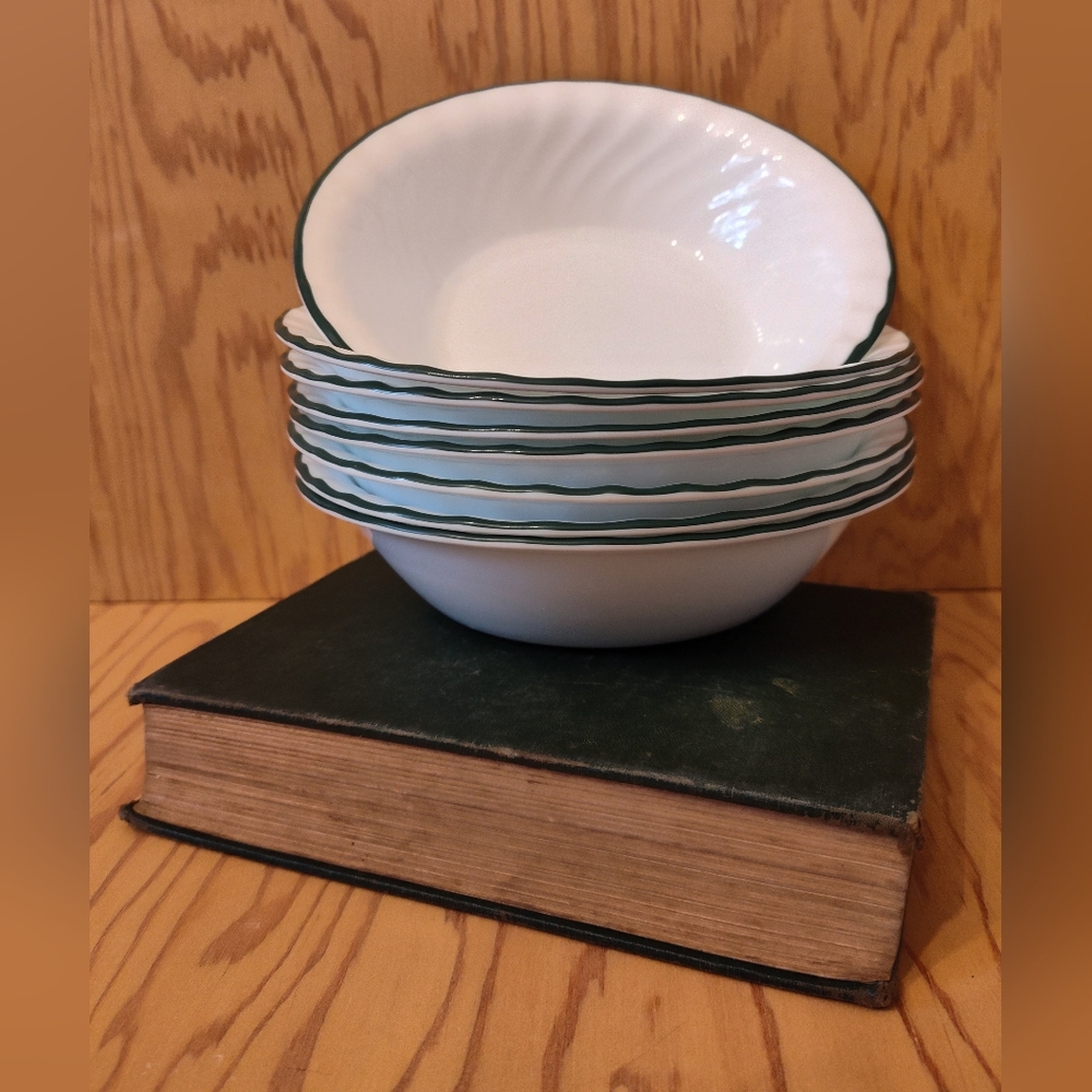 Set Of 8 Vintage Corelle Callaway Ivy Cereal/Soup Bowls White w/Green Rim Swirl